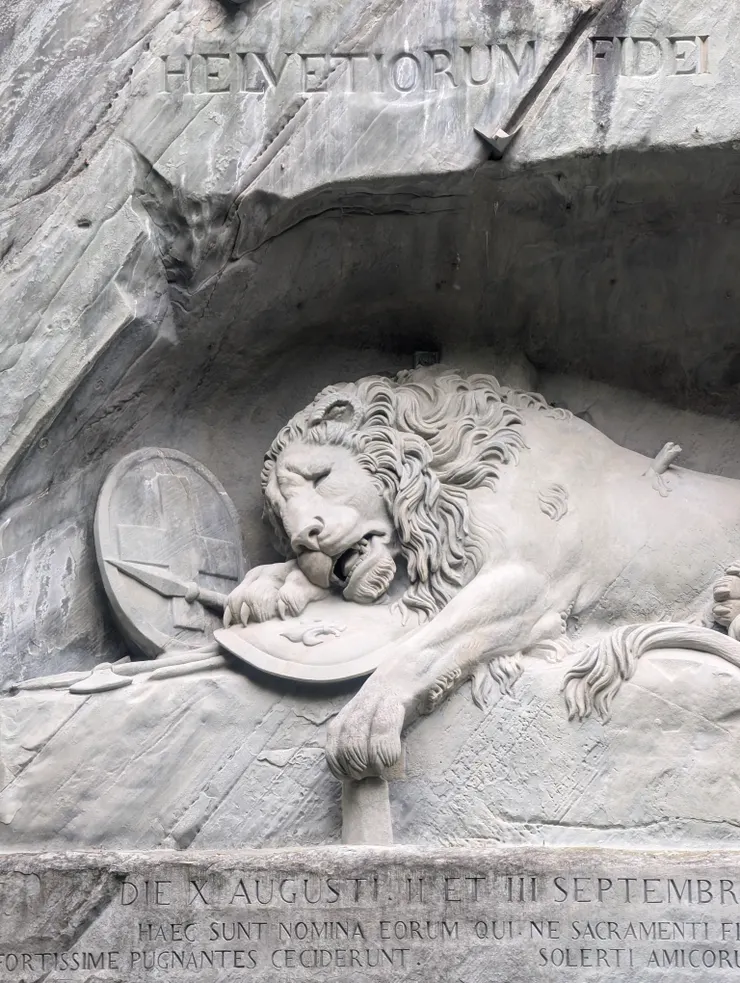 垂死獅子紀念碑