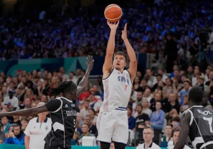 保丹諾域三分遠射得分