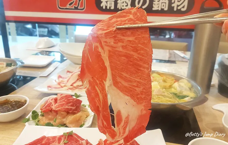 ▲「八方悅」精緻鍋物，自助吧吃到飽！鶯歌老街/圖片來源：Betty's Jump Diary