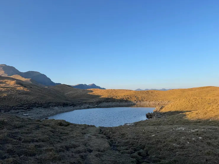 清晨的白石池更為美麗！