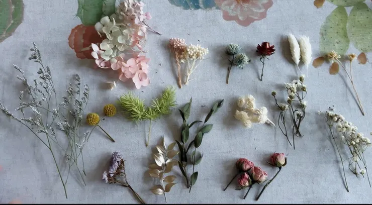 超多種類的花材可以選耶！