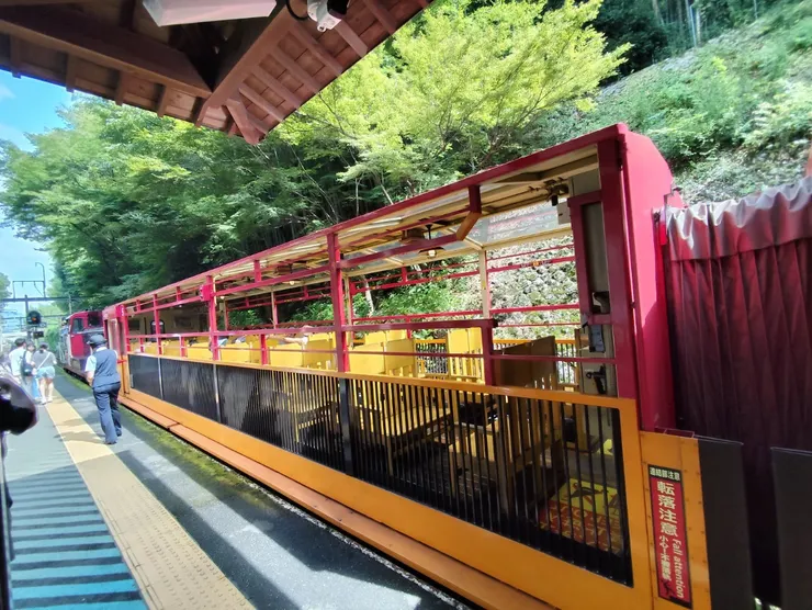 火車慢慢離我們遠去，我們也要啟程了😄