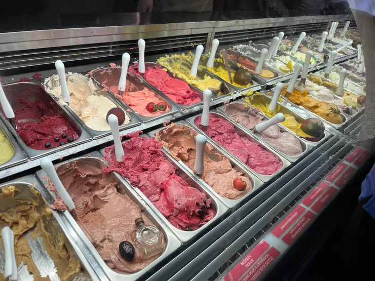 布拉格人氣冰淇淋店Crème de la Crème