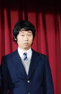 武文／前野朋哉 飾演