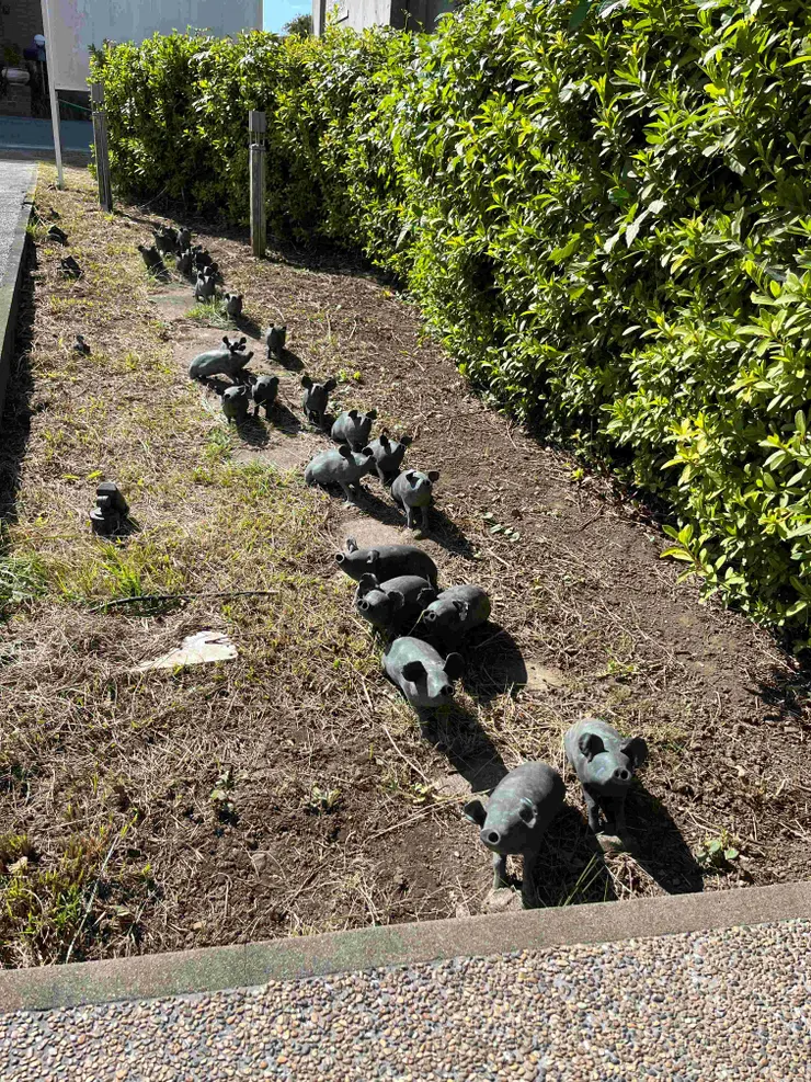 本山 ひろ子的作品「87」，此為部分作品照片