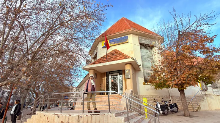 戴上手套了，真的冷。