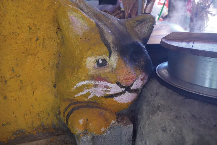 ▲石角庄市集的靈魂：石虎窯。（圖／陳欣妤）