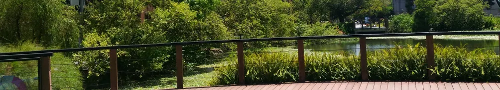 平蕪春山的沙龍