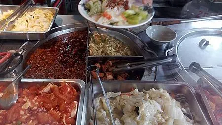 [新北美食]汐止區古早師焢肉飯，銷魂味、香氣、滿溢、古早味，