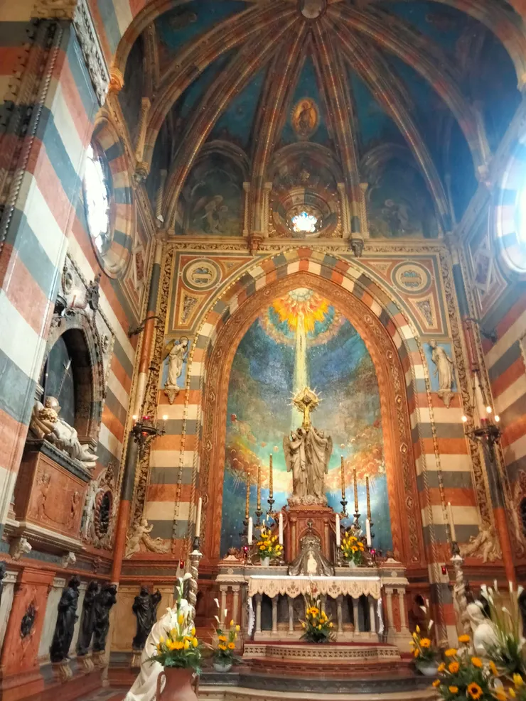 帕多瓦聖安多尼聖殿內部