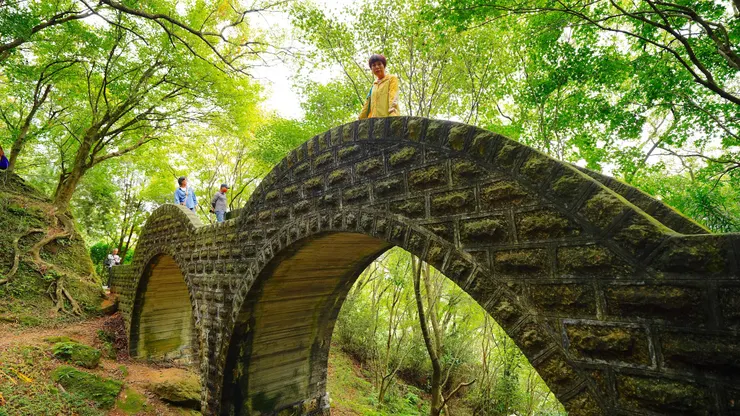 雙拱橋