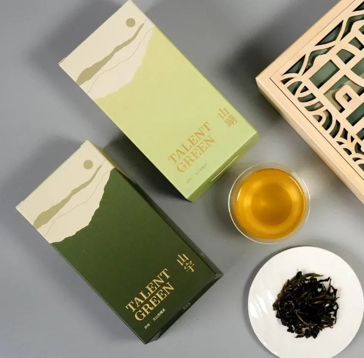 ▲國泰人壽攜手新生永續顧問共同推動坪林茶區的ESG成果，透過永續茶品《Talent Green》 呈現。(新生永續顧問提供)