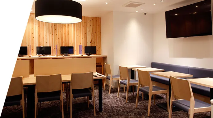 位子好像也不太會滿。