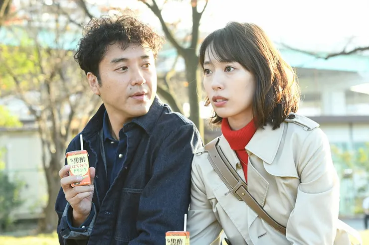 《大戀愛》則顯得奇葩，但後者似乎成功抓住更多女性觀眾。