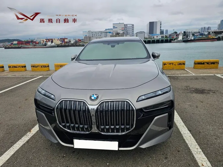BMW G70 740I M-Sport 韓國外匯車