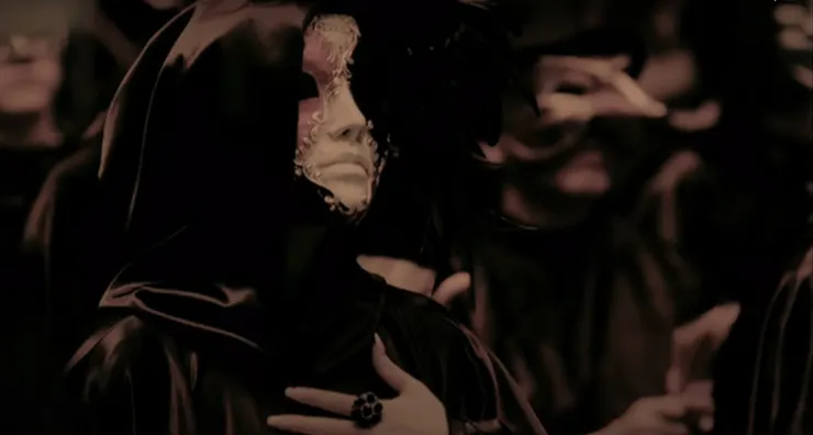 用戒指的隱藏式錄影機蒐證的警察濱崎步