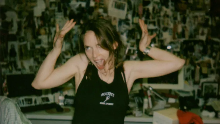 《Winona Revisits 20 Years of Friendship》/影像來源:Vanity Fair