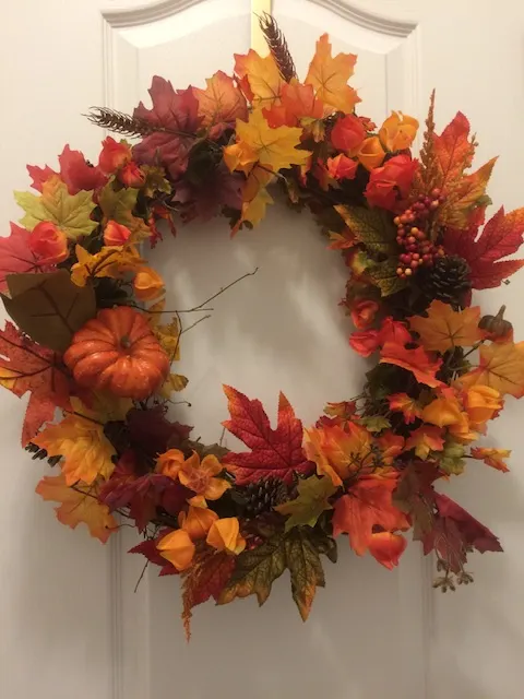 筆者親手做的感恩節花環，祝中秋節快樂！