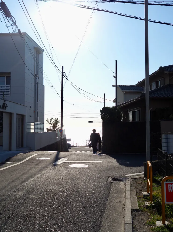 散步道路的盡頭，就是一望無際的大海