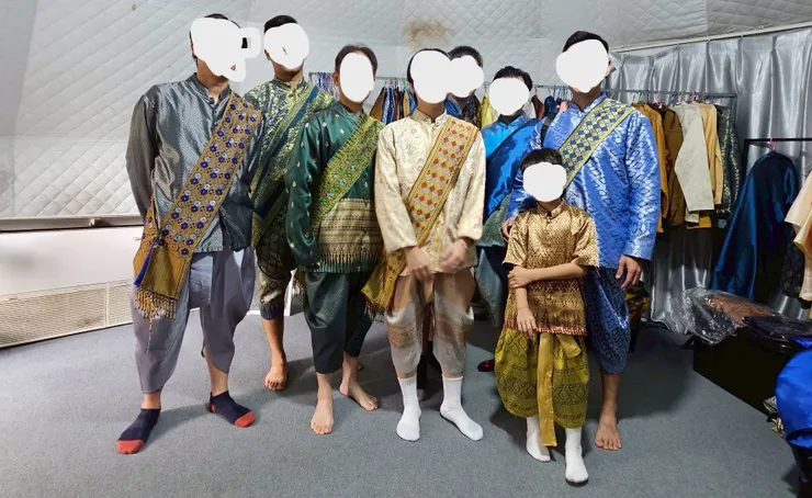 傳統泰服(男生)