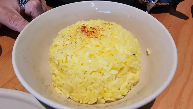 薑黃飯是免費附贈的!