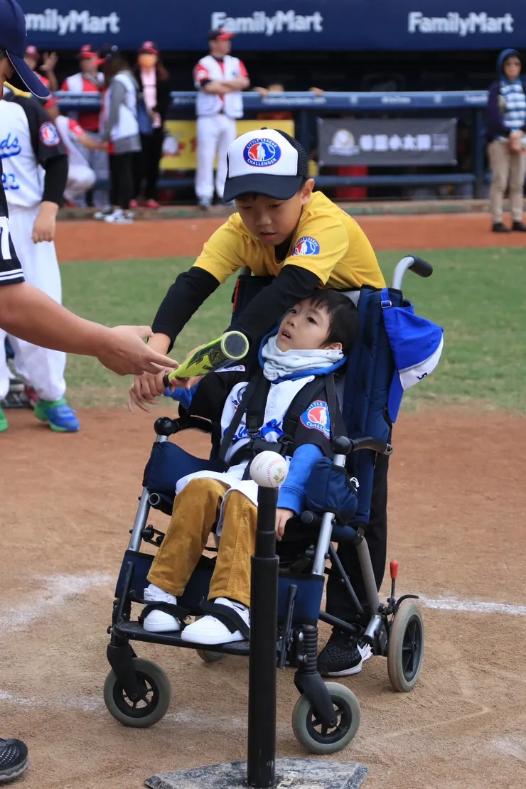 善良是一種選擇~祐參加的活動有常兒當Buddy協助。