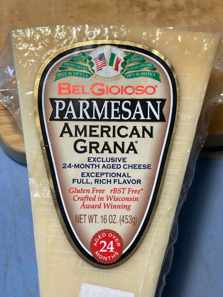 正面明顯標示：American Grana