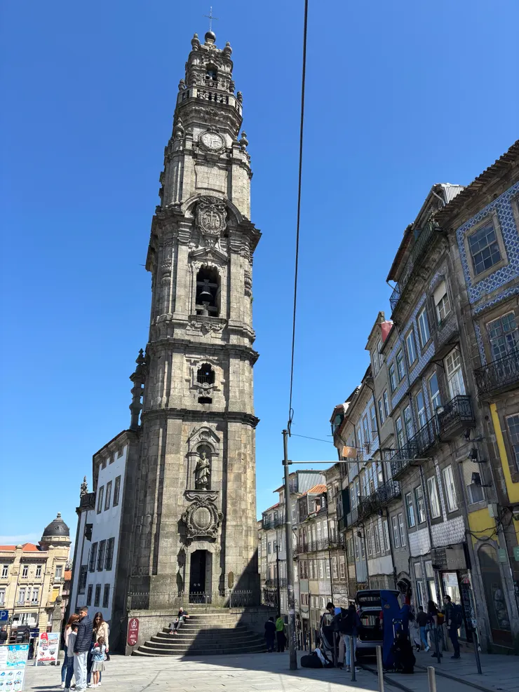 教堂高塔的外觀