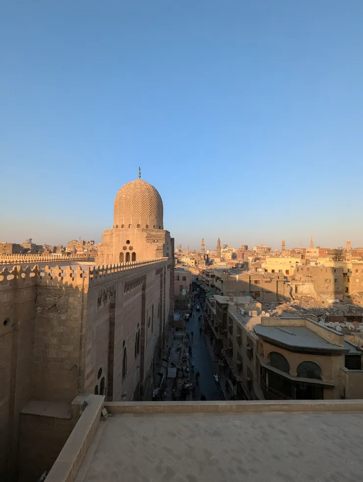 從城門上眺望哈利利市集的紡織街