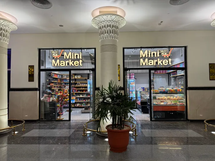 便宜好買的車站小商店