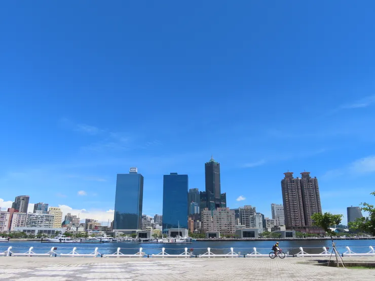 高流背面的85大樓