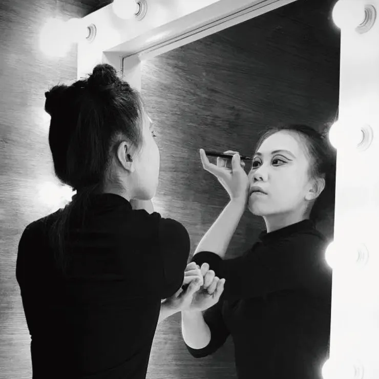 李芯怡SOLO《小小》