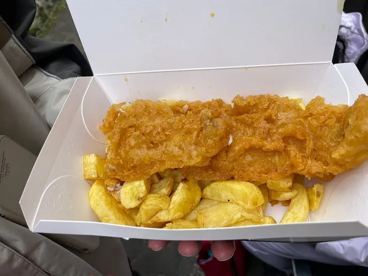 印象中是fish and chips&nbsp;kids