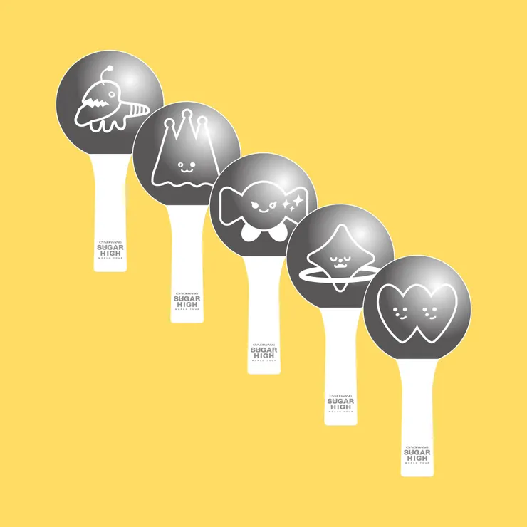 SUGAR MONSTERα星 變身魔法棒手燈。取自臉書「王心凌 Cyndi Wang」