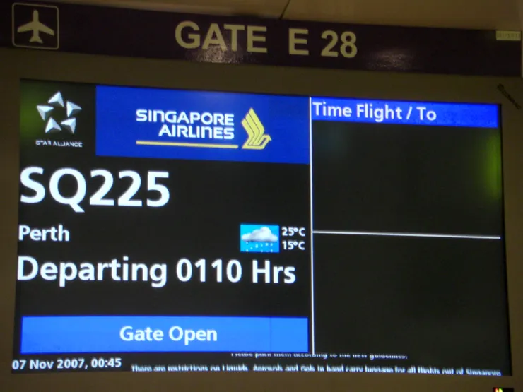2007/11/7 在新加坡轉機前往伯斯