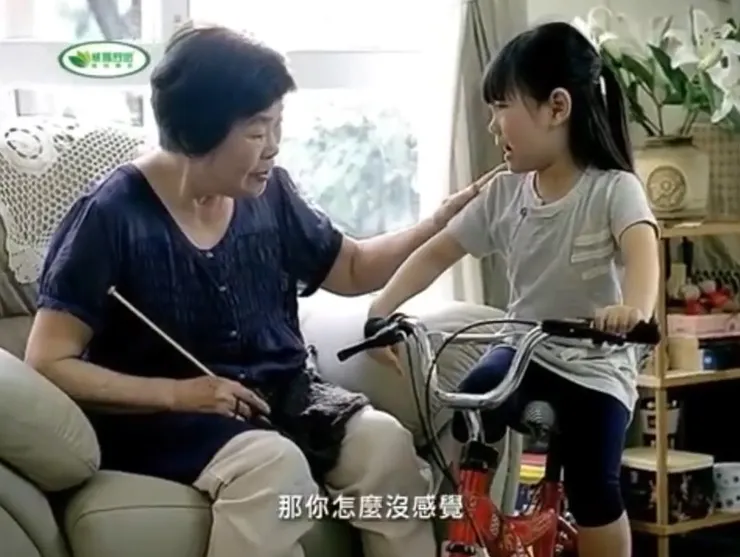 深入人心循利寧廣告,簡直就是那時的我最佳寫照,但過去的我過去了,現在我可以邊傻笑邊說明。