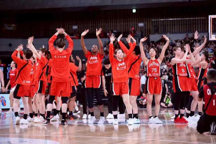 圖片來源：月刊籃球（basketball-zine）