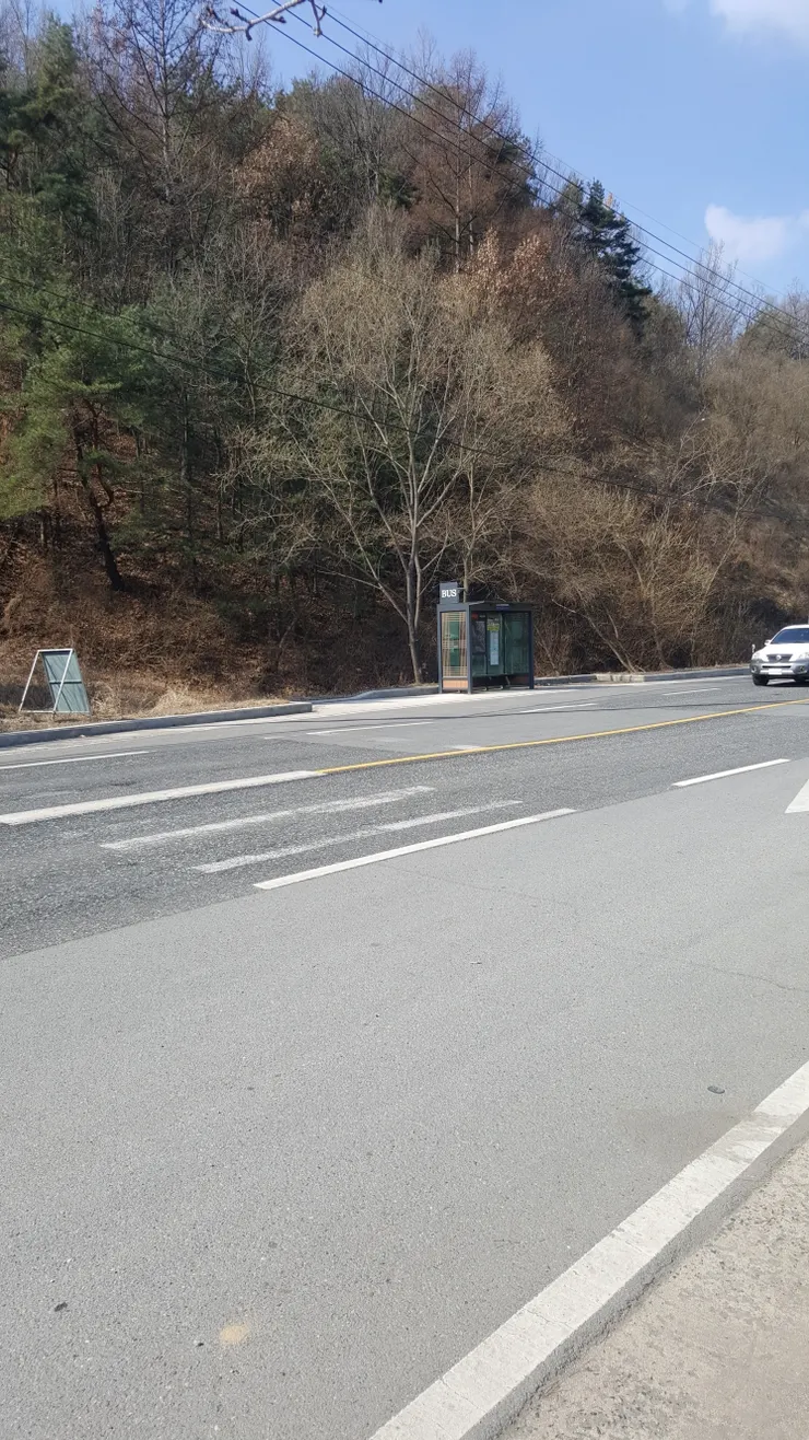回到安東火車站公車亭