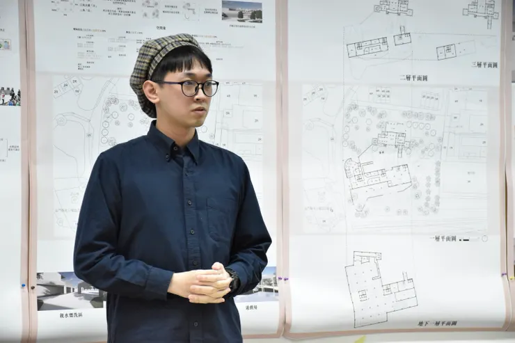 慣例的(?)先來一張評圖照(怎麼看起來那麼憔悴
