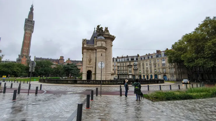 【巴黎門標誌里爾圍城戰的勝利】