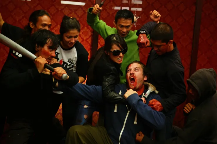 （按：那部未成形的【暴徒&nbsp;Berandal】，後來在2014年被改為【全面突襲】的續集【全面突襲2：拳力進擊&nbsp;The Raid 2: Berandal】）