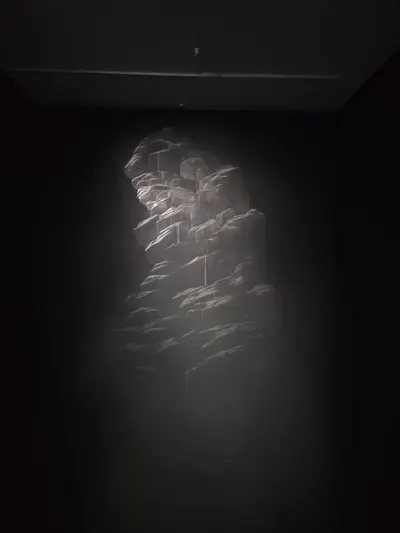 《教室熄燈後》