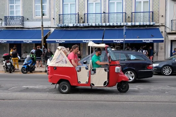 葡萄牙里斯本的私人小巴