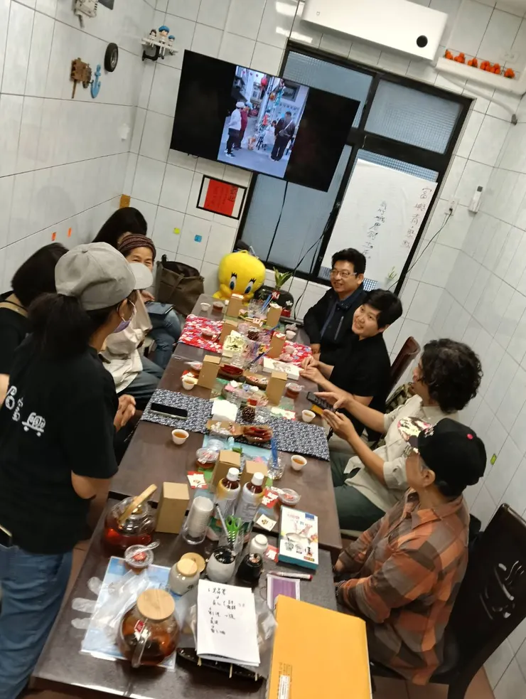 彩繪裡的峨眉記憶