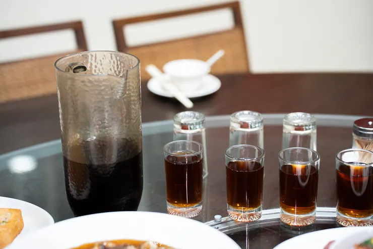 [2026台南過年聚餐餐廳]周氏蝦捲國宴廳，每人600元吃遍12道國宴級台南小吃美食！新春開運年菜開箱，帶長輩吃飯超有面子