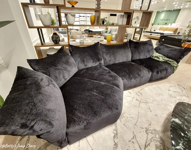 ▲好睡王竹北旗艦店/圖片來源:Betty's Jump Diary