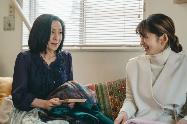 圖片來源官方劇照松子(左)真菜(右)