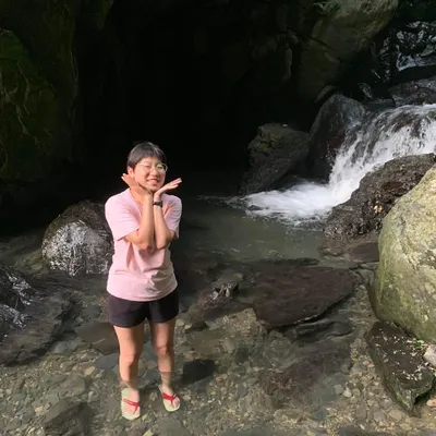 飛翔的羚羊的沙龍