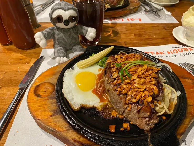 這傳統的牛排館，CP值高，絕對值得再訪