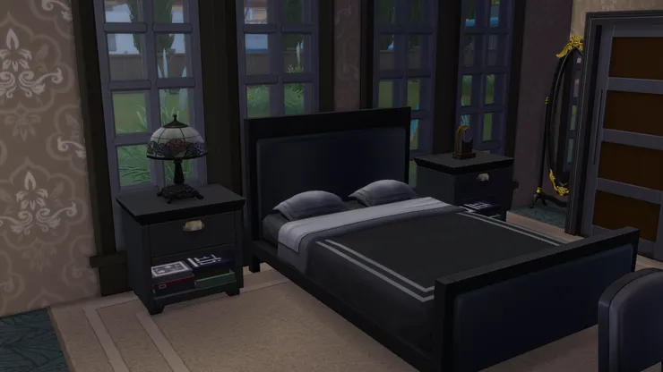 這個房間我設計得不算好，床頭在落地窗前面，還對著一面大鏡子，晚上能睡得好才怪。